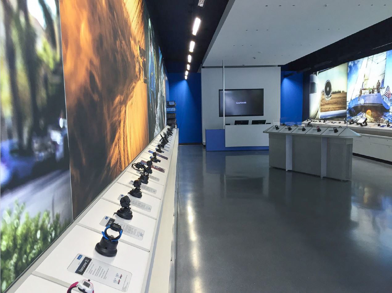 2015080 Garmin Store Merchandisers EDITED (30)