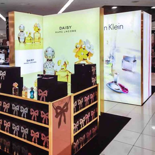 Gold Shop-in-Shop Booth