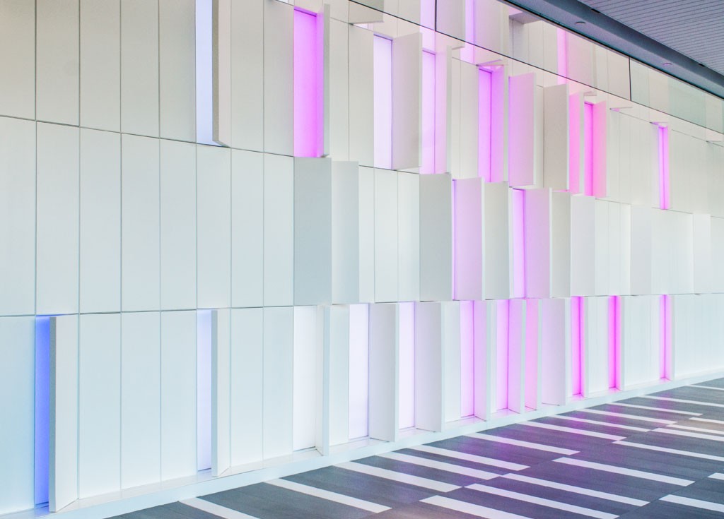 Gensler, capital one, architecture, programmable lightboxes, lightbox panels, decor, corporate decor