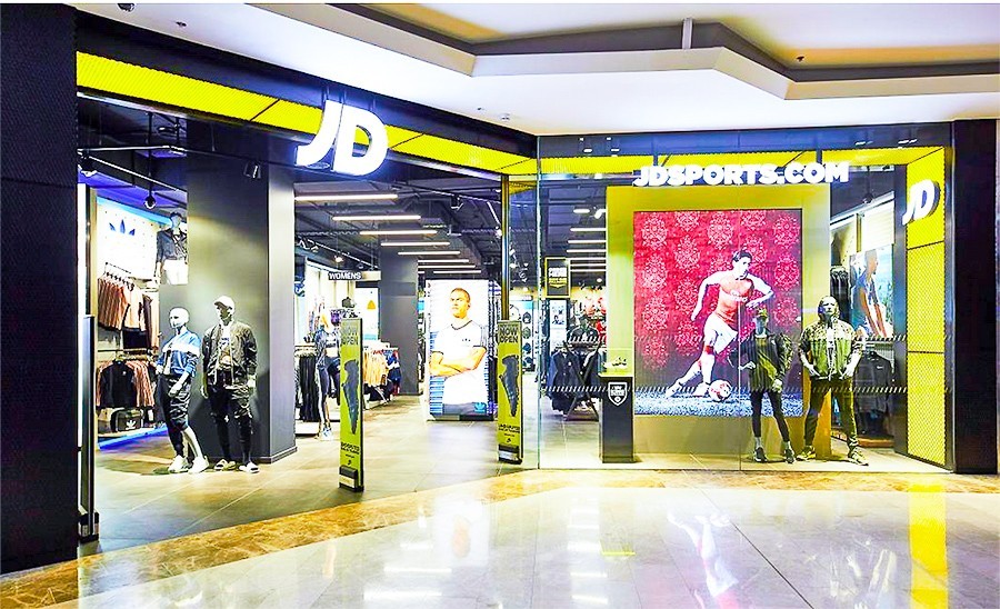 JD JD Sports window display