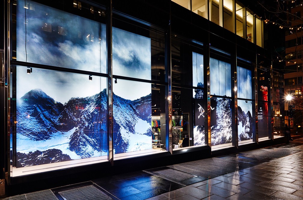 arcteryz-window-lightbox Lightbox Window Display