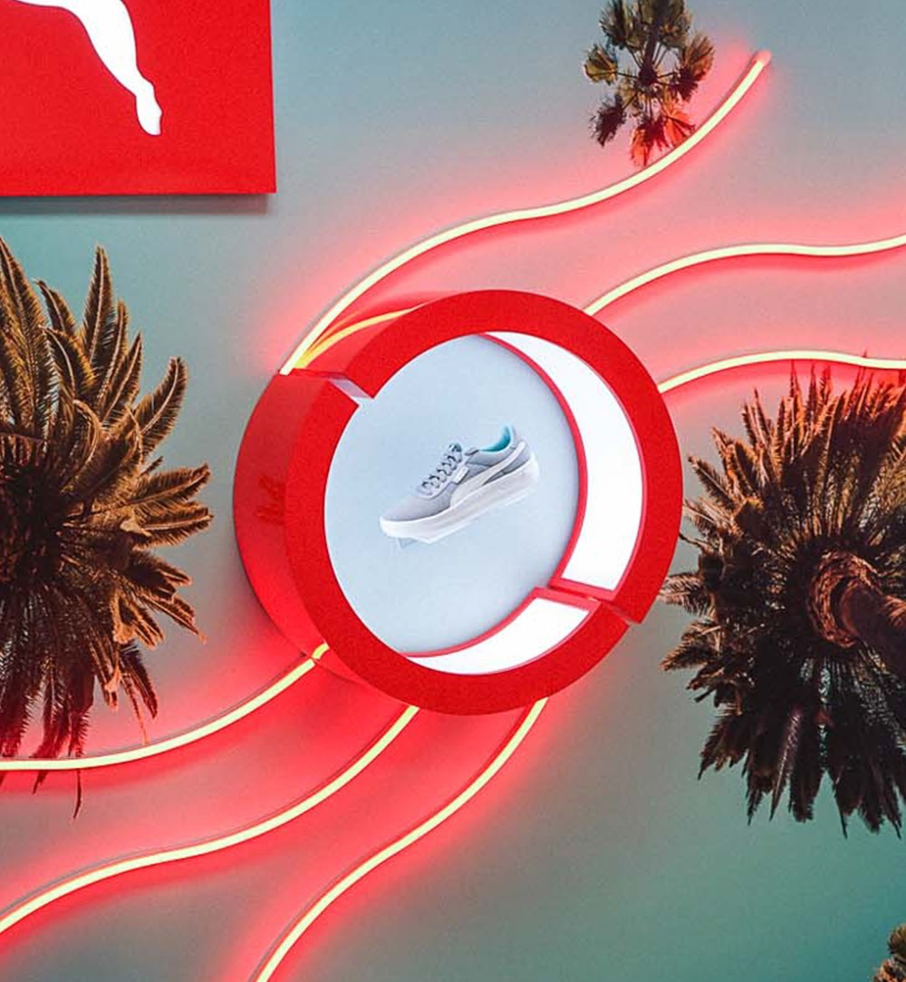 puma-glorifier-display