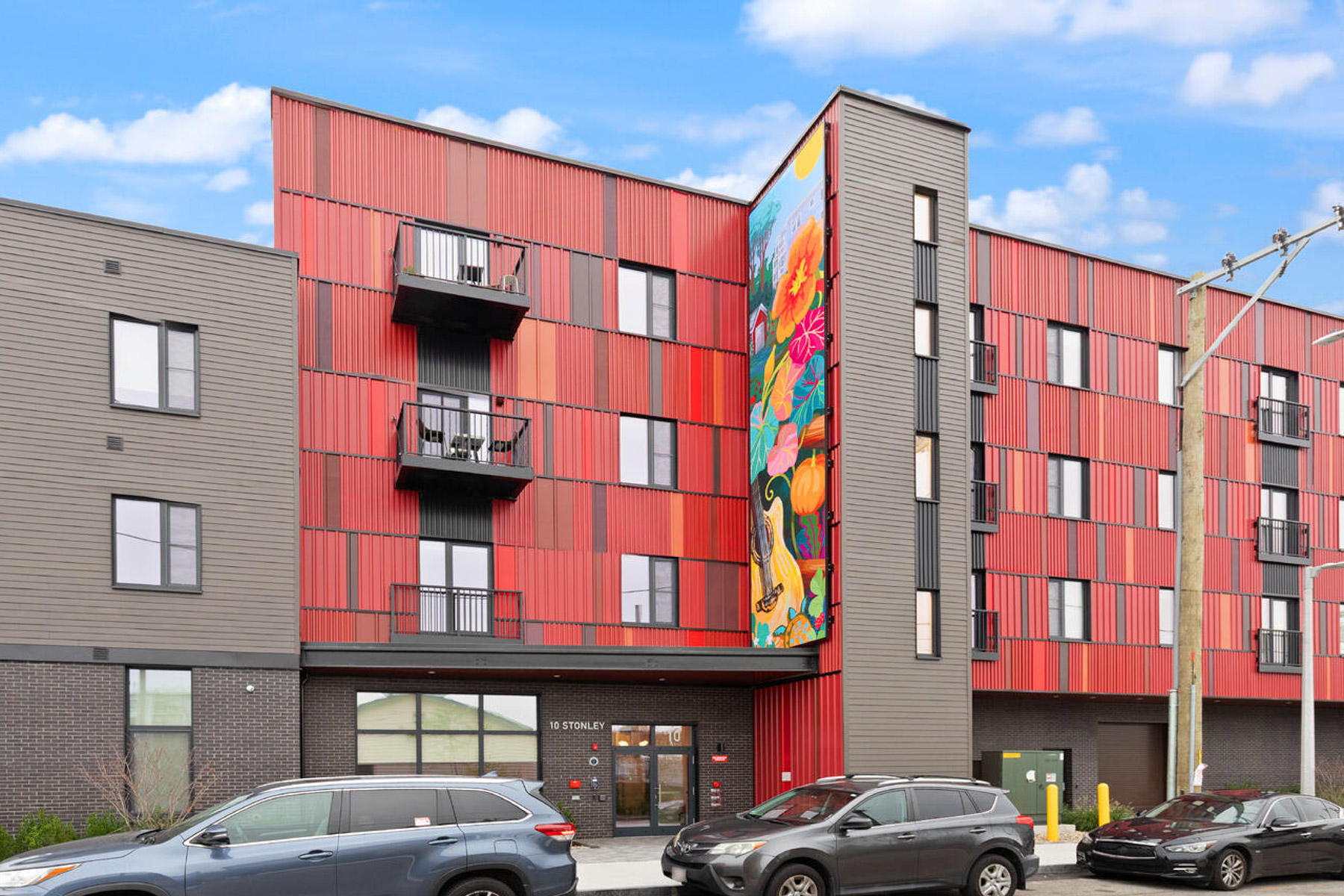 Exterior Art Using SEG Snap! with White Light Visual