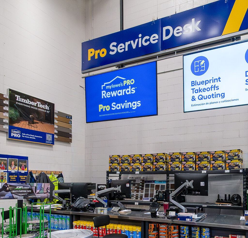 Custom TimberTech Retail Display Program